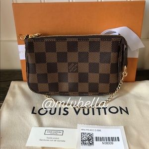Louis Vuitton Mini Pochette Accessoires